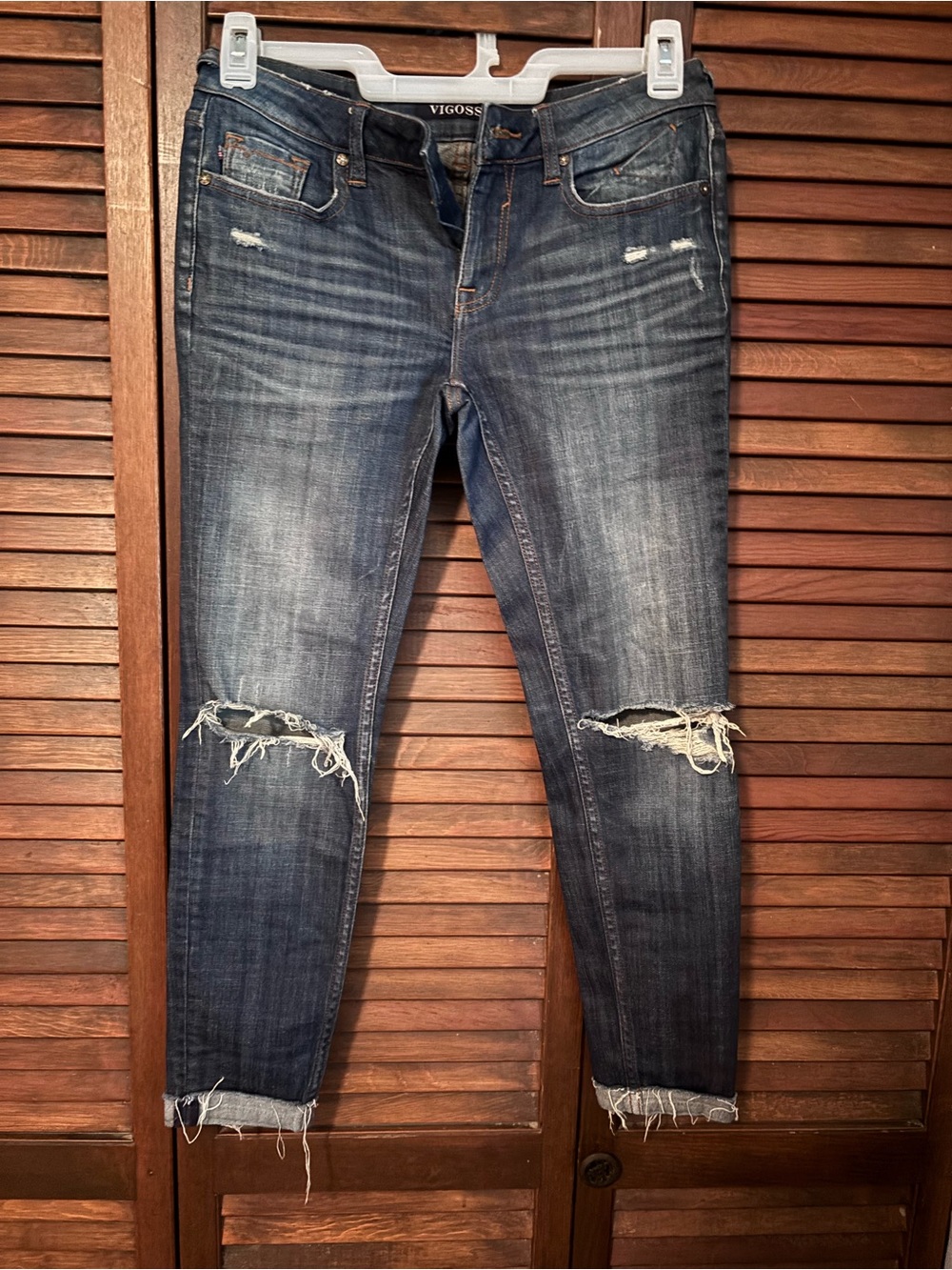 Vigoss Dark Wash Distressed Skinny Cropped Jeans